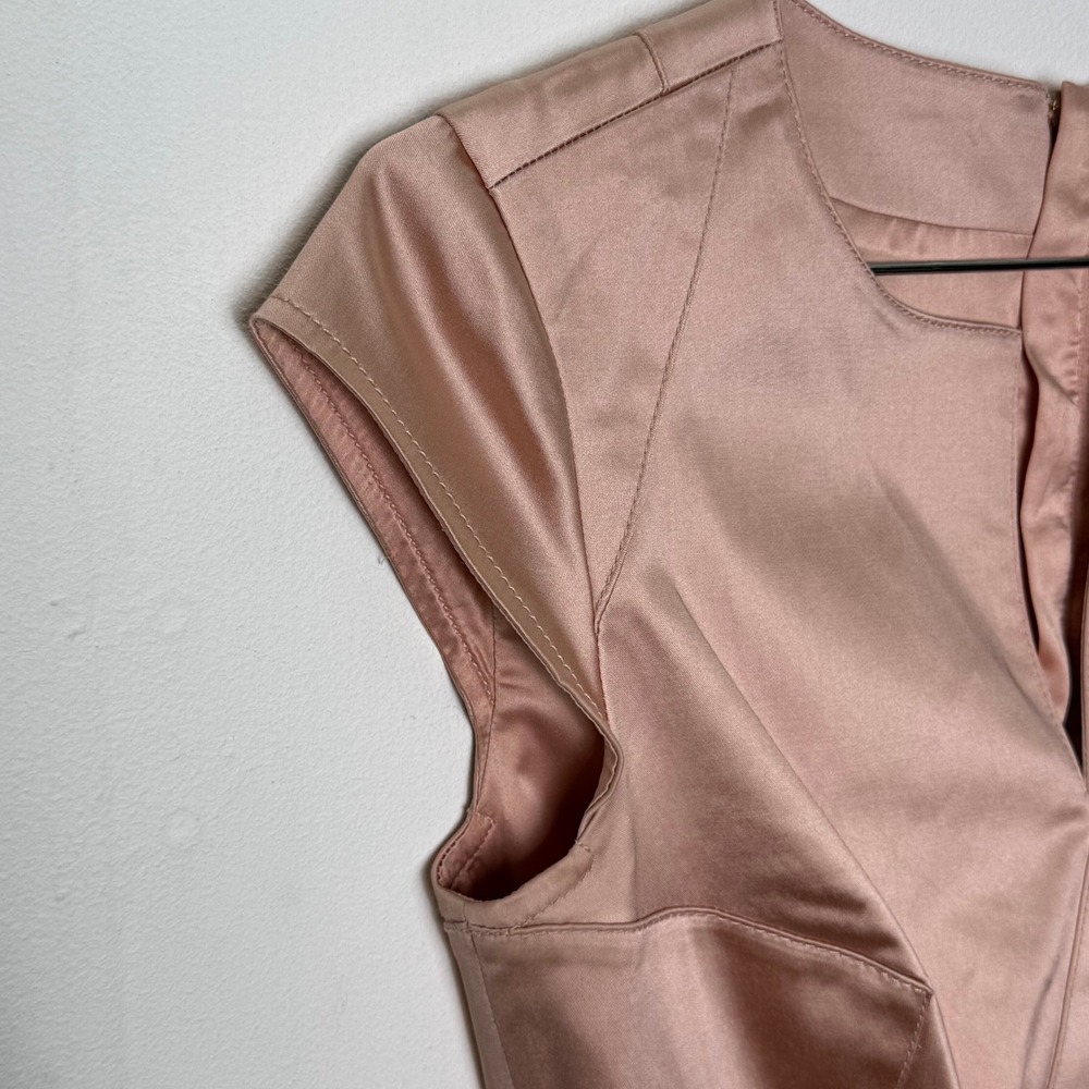 Guess by Marciano Blush Pink Satin Cap Sleeve Sheath Dress‎ Size 6 - Picture 3 of 7